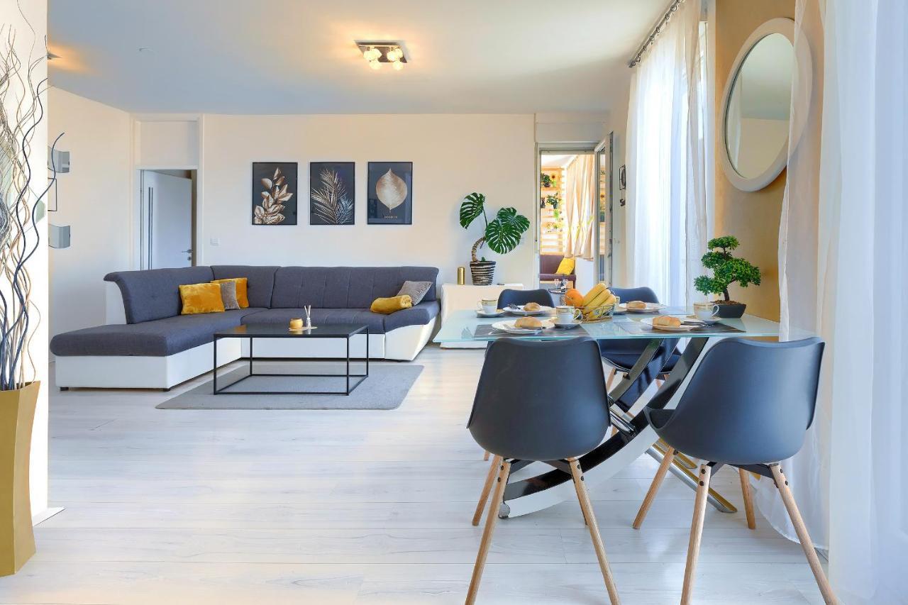 Seny Gold Appartamento Pola